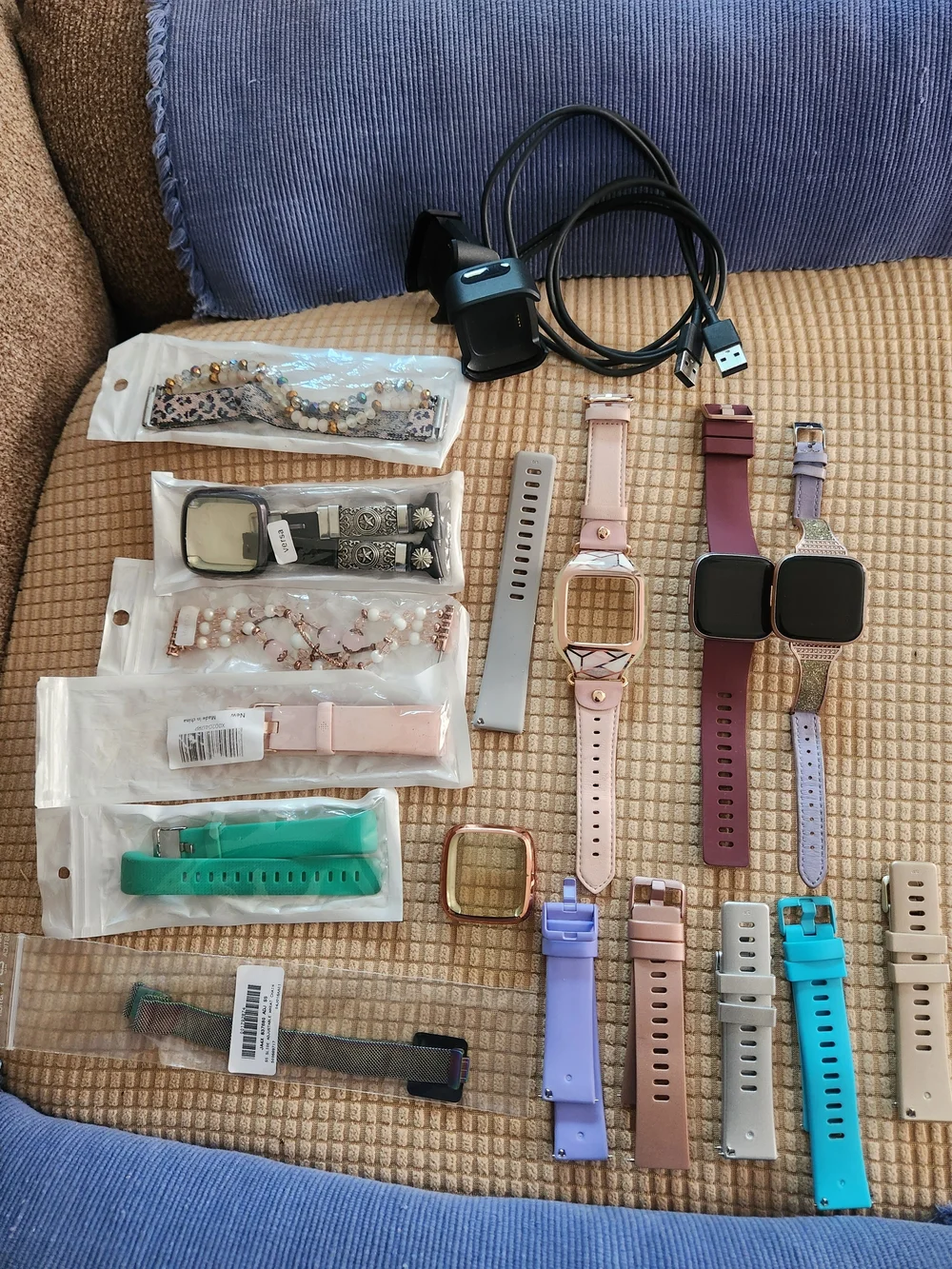 FITBIT Versa WATCH band Lot - Picture 1 of 9